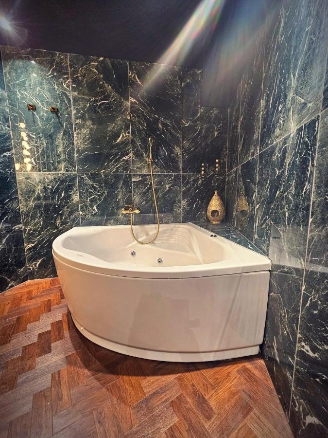 Booza 69 Luxury Rooms Split Extérieur photo